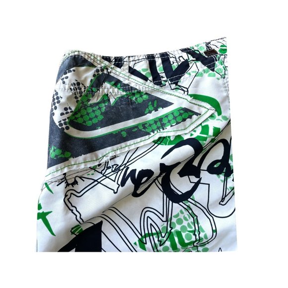 1990s Quicksilver board shorts graffiti print Size 32 - Picture 3 of 8